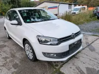 Gebraucht VW Polo 60 PS (44 kW) 2010 Weiß Kleinwagen