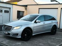 Usata Mercedes R350 265 CV (194 kW) 2012 Argento Monovolume