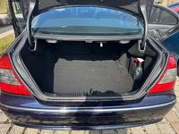 Gebraucht Mercedes E280 Avantgarde 231 PS (169 kW) 2007 Blau Limousine