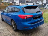Usata Ford Focus ST-Line 182 CV (133 kW) 2020 Blu Station wagon