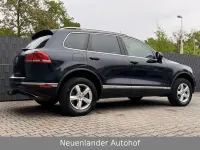 Gebraucht VW Touareg Terrain Tech 262 PS (192 kW) 2017 Blau SUV