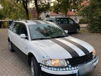 Gebraucht VW Passat 90 PS (66 kW) 1999 Weiß Kombi