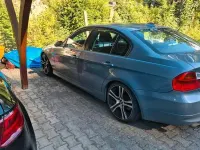 Gebraucht BMW 320 163 PS (119 kW) 2007 Silber Limousine