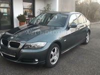 Gebraucht BMW 318 143 PS (105 kW) 2009 Andere farbe metallic Limousine
