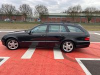 Gebraucht Mercedes E320 224 PS (164 kW) 2006 Schwarz Kombi