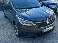 Gebraucht Renault Express 84 PS (61 kW) 2024 Grau Van / Kleinbus