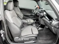 Używany Mini Cooper 136 KM (100 kW) 2023 Czarny Hatchback
