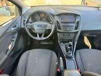 Second-hand Ford Focus 120 CP (88 kW) 2015 Argintiu Break