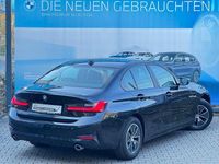 Gebraucht BMW 318 Efficient Dynamics 150 PS (110 kW) 2021 Black sapphire Limousine