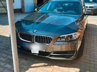 Gebraucht BMW 530 258 PS (189 kW) 2014 Silber Kombi