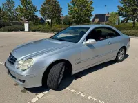 Gebraucht Mercedes CLK220 150 PS (110 kW) 2007 Silber Coupé