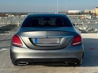 Gebraucht Mercedes C300 AMG 258 PS (189 kW) 2018 Grau Limousine