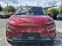 Gebraucht Hyundai Kona Trend 150 kW (204 PS) 2023 Rot SUV