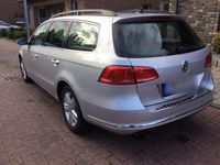 Gebraucht VW Passat 140 PS (102 kW) 2011 Silber Kombi