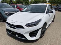 Neu Kia Ceed GT GT-Line 140 PS (102 kW) 2025 Deluxe white Limousine