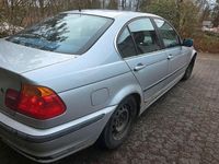 Usata BMW 320 150 CV (110 kW) 2000 Argento Berlina