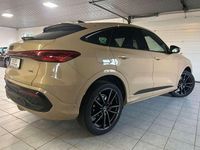 Neu Audi Q5 Sportback S-Line 204 PS (150 kW) 2025 Sakhirgold metallic SUV