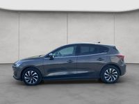 Gebraucht Ford Focus Titanium 125 PS (91 kW) 2023 Grau Limousine