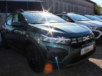 Gebraucht Dacia Sandero Expression 91 PS (66 kW) 2025 Grün Kleinwagen