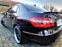 Gebraucht Mercedes E200 184 PS (135 kW) 2011 Braun Limousine