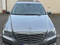 Gebraucht Mercedes E220 Elegance 170 PS (125 kW) 2012 Silber Limousine