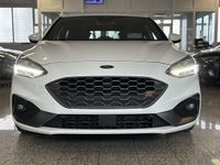 Gebraucht Ford Focus ST 280 PS (205 kW) 2020 Weiß Limousine