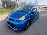 Gebraucht Toyota Aygo Cool 68 PS (50 kW) 2013 Blau Kleinwagen