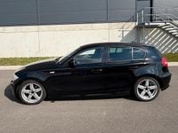 Gebraucht BMW 120 177 PS (130 kW) 2009 Schwarz Kleinwagen