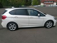 gebraucht BMW 220 Active Tourer 220i Steptronic DCT M Spor...