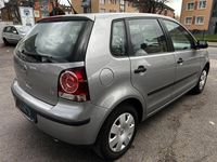 Gebraucht VW Polo Trendline 80 PS (58 kW) 2007 Silber Kleinwagen