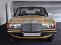 Gebraucht Mercedes E230 136 PS (100 kW) 1982 Saharagelb Limousine