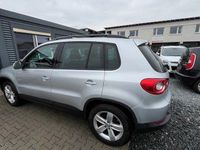 Gebraucht VW Tiguan Trendline 150 PS (110 kW) 2009 Silber SUV