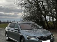 Gebraucht Skoda Superb 150 PS (110 kW) 2015 Grau Kombi