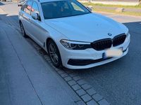 Gebraucht BMW 520 2019 Weiß Kombi