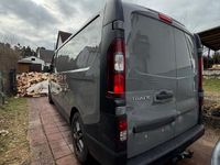 Gebraucht Renault Trafic 120 PS (88 kW) 2015 Grau Van / Kleinbus