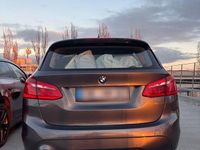 Gebraucht BMW 216 Active Tourer Advantage 116 PS (85 kW) 2018 Grau Van / Kleinbus