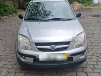 Gebraucht Suzuki Ignis 99 PS (72 kW) 2004 Silber Kleinwagen