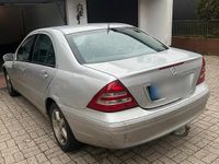Gebraucht Mercedes C200 163 PS (119 kW) 2001 Grau Limousine