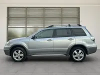 Gebraucht Mitsubishi Outlander Intense 160 PS (117 kW) 2005 Silber SUV