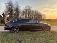 Używany Jaguar XJ 510 KM (375 kW) 2010 Czarny Sedan/Limuzyna
