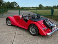 Gebraucht Morgan Plus 8 172 PS (126 kW) 1990 Rot Cabrio