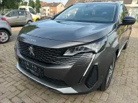 Gebraucht Peugeot 5008 Allure 177 PS (130 kW) 2022 Braun Van / Kleinbus