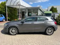 Gebraucht Mercedes GLA200 136 PS (100 kW) 2014 Mountaingrau  met. (metallic) SUV