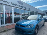 Gebraucht VW Golf VII Comfortline 105 PS (77 kW) 2013 Blau Limousine
