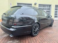 Gebraucht Mercedes E500 Avantgarde 387 PS (284 kW) 2006 Schwarz Kombi