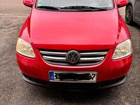 Gebraucht VW Fox 54 PS (39 kW) 2008 Rot Kleinwagen