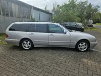 Gebraucht Mercedes E320 224 PS (164 kW) 2000 Silber Kombi