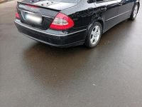 Gebraucht Mercedes E320 224 PS (164 kW) 2006 Schwarz Limousine
