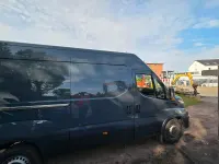 Gebraucht Iveco Daily 170 PS (125 kW) 2023 Grau Van