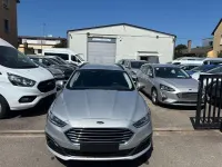 Gebraucht Ford Mondeo 150 PS (110 kW) 2021 Silber Kombi